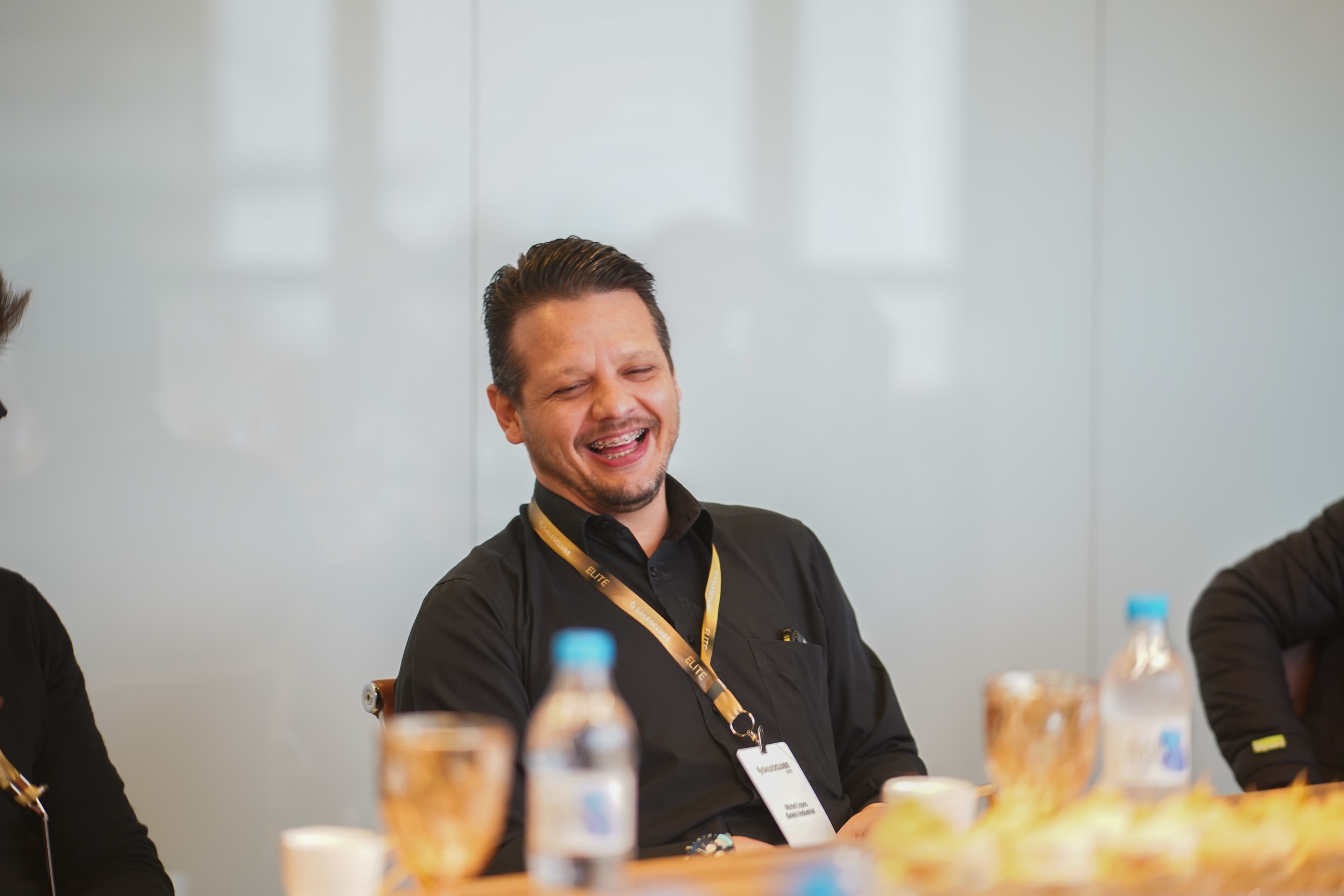 Equipe 3S Corp atendendo clientes